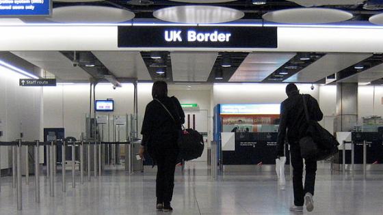 640px-UK_Border_Heathrow.jpg